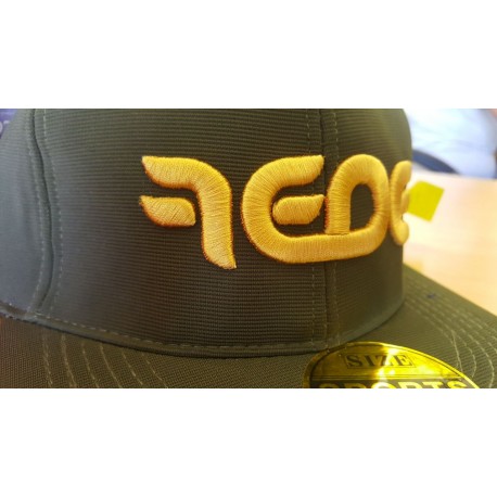 Black / Yellow Cap Detail