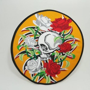 Calavera de flores